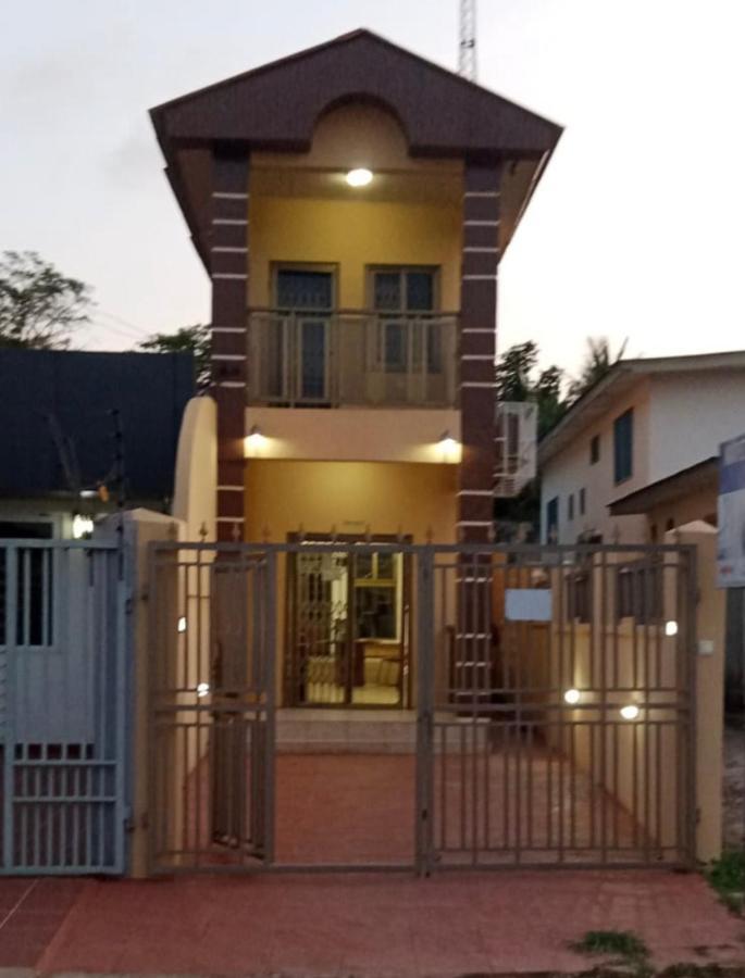Marrets International Hotel - "Express" Cape Coast Kültér fotó